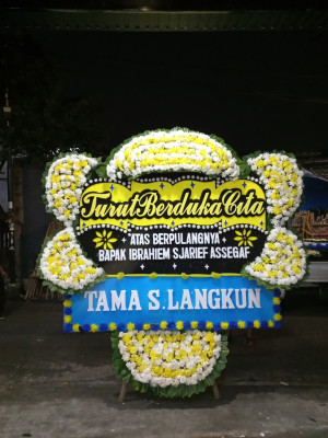 Papan Bunga Duka di Wanea