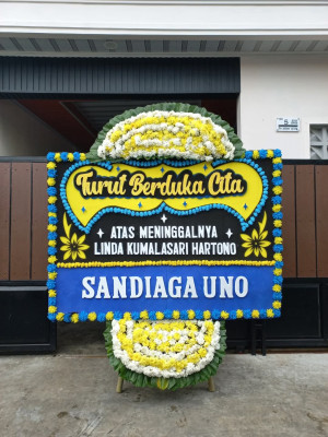 Papan Bunga Duka di Wanea